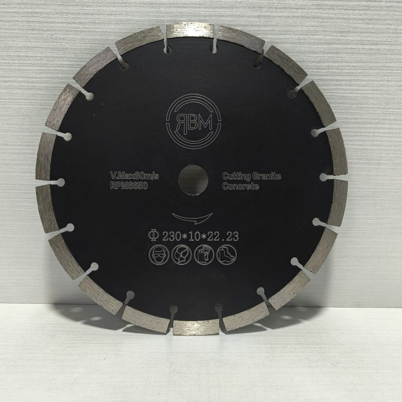 Disque diamant Ø125 et Ø230